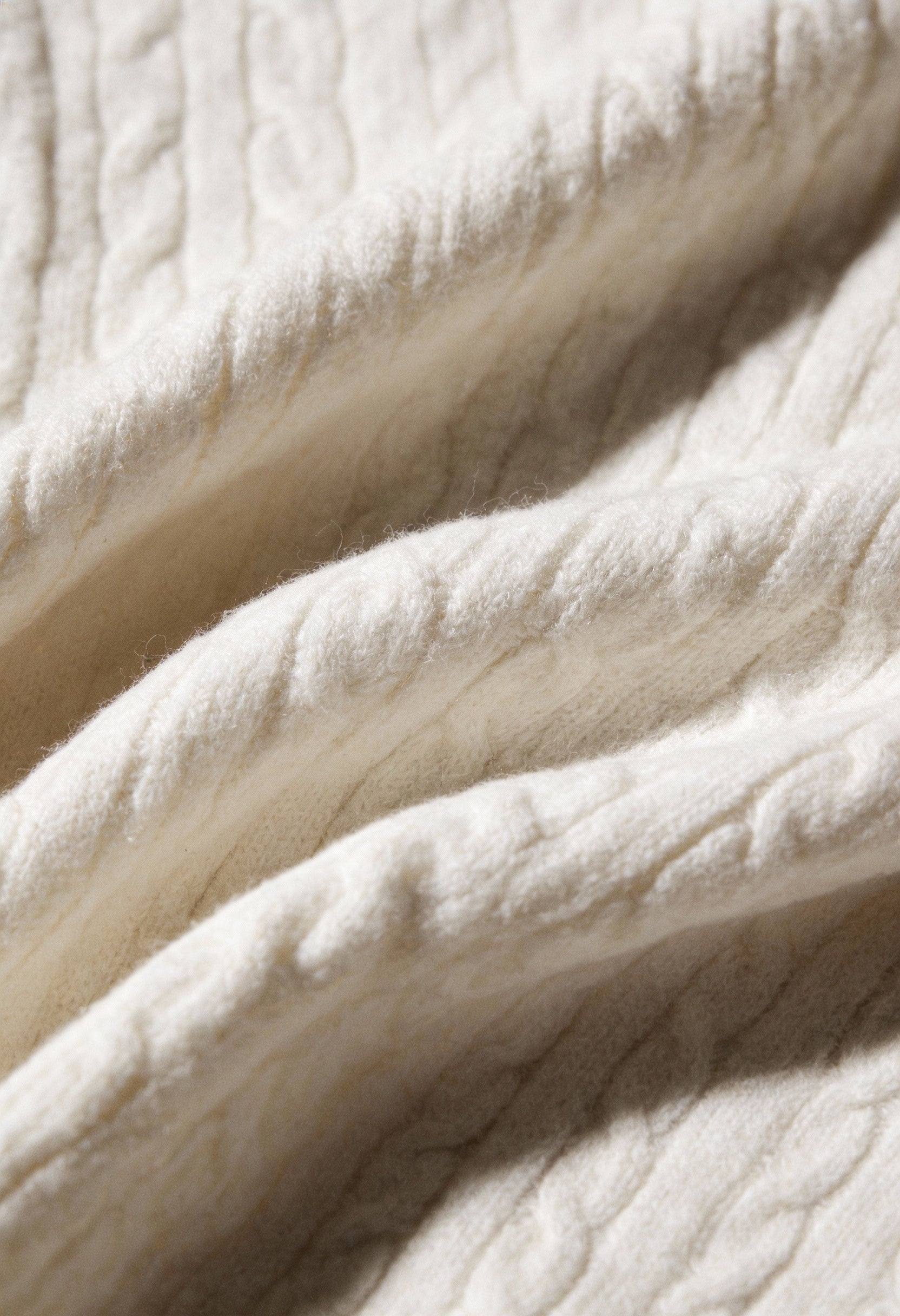 Refined Men’s Cable Knit Turtleneck Jumper