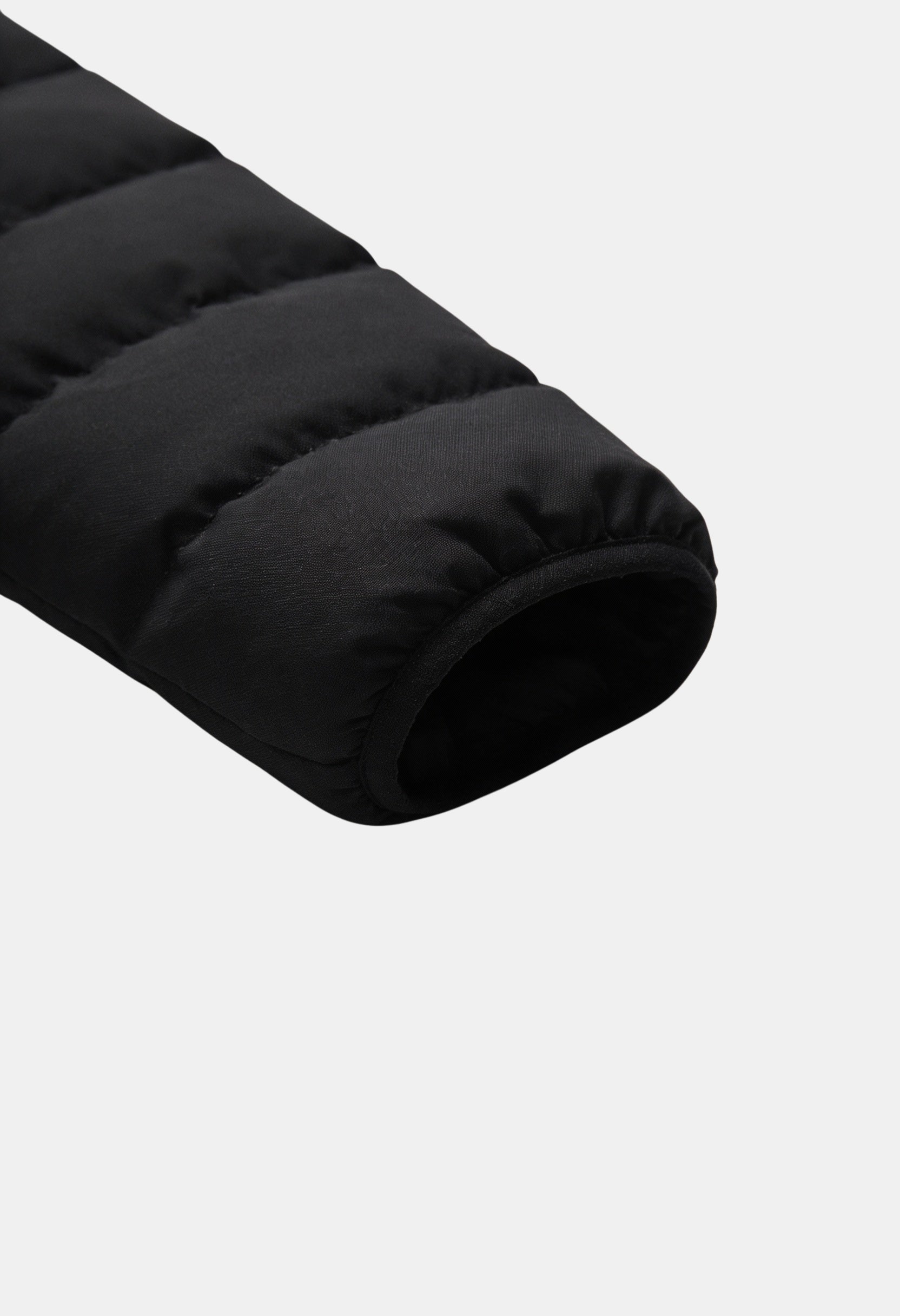 Refined Men’s Puffer Jacket