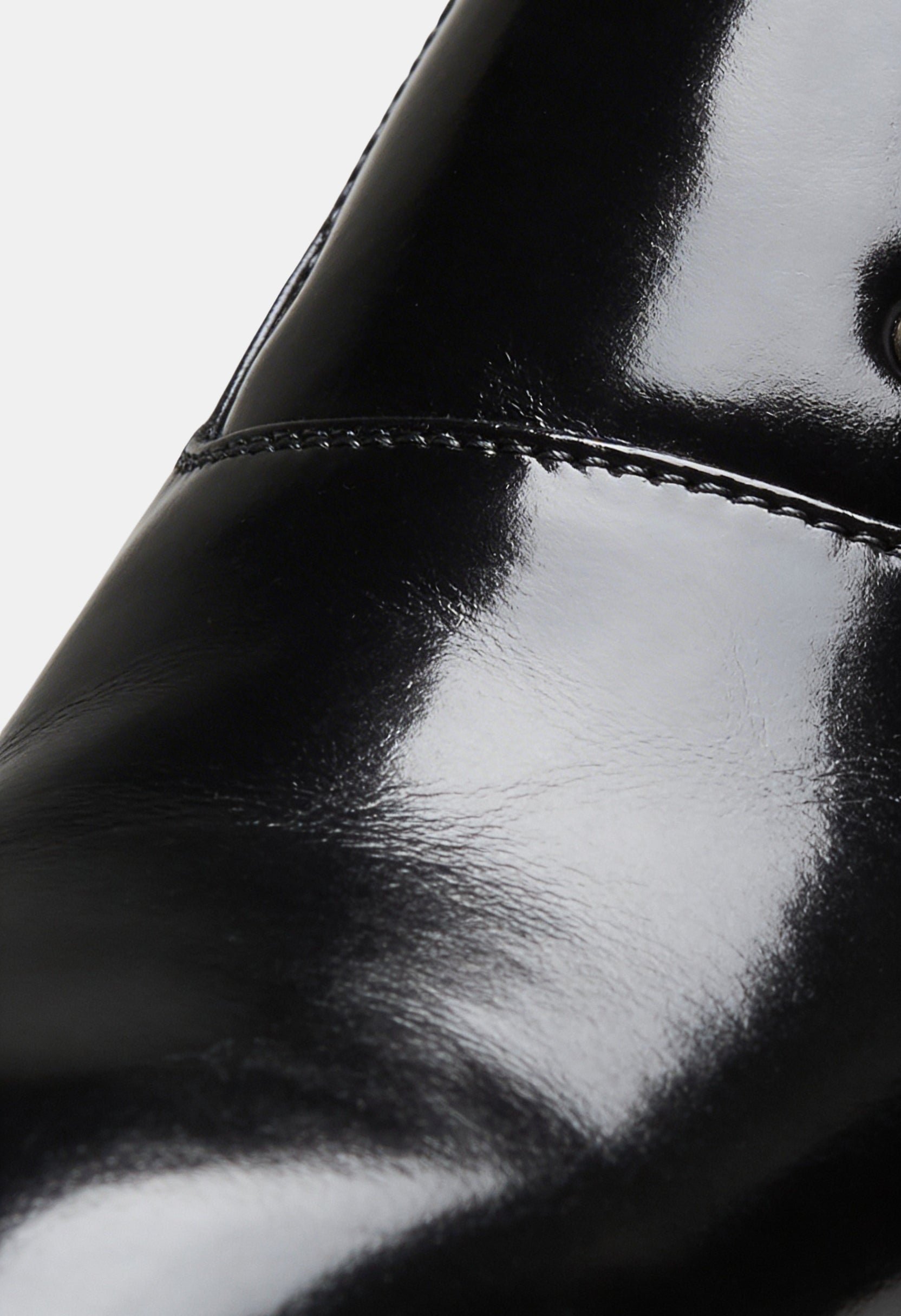 Classic Pointed Toe Oxford Shoes