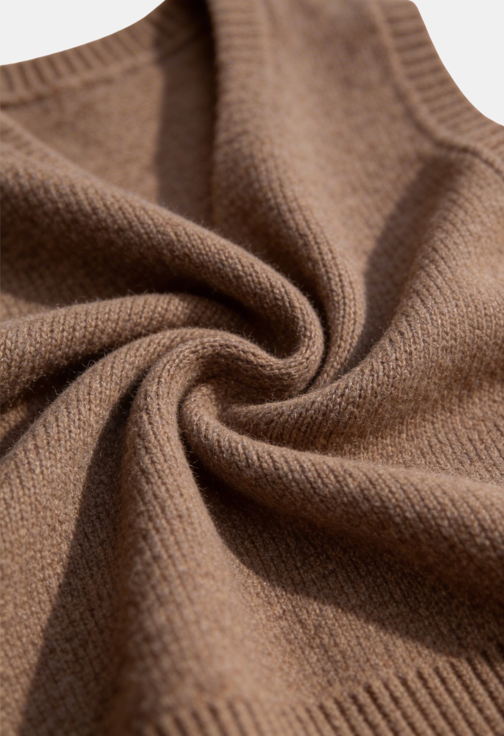 Polished Men’s Ribbed Knit Vest