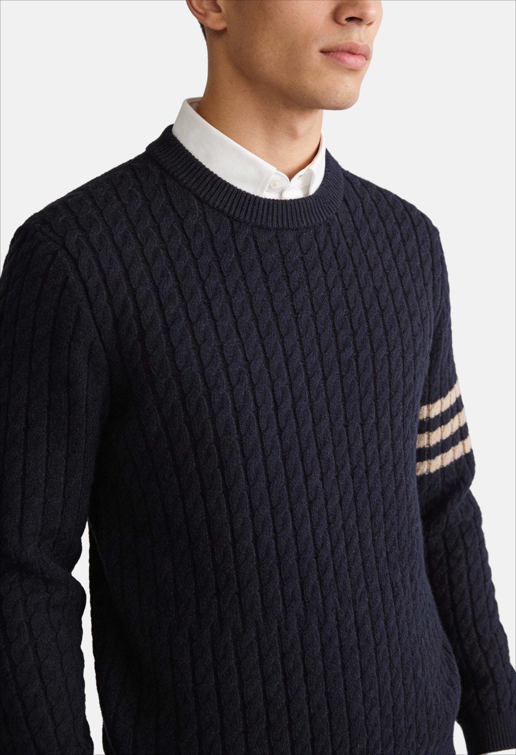 Refined Men’s Cable Knit Jumper