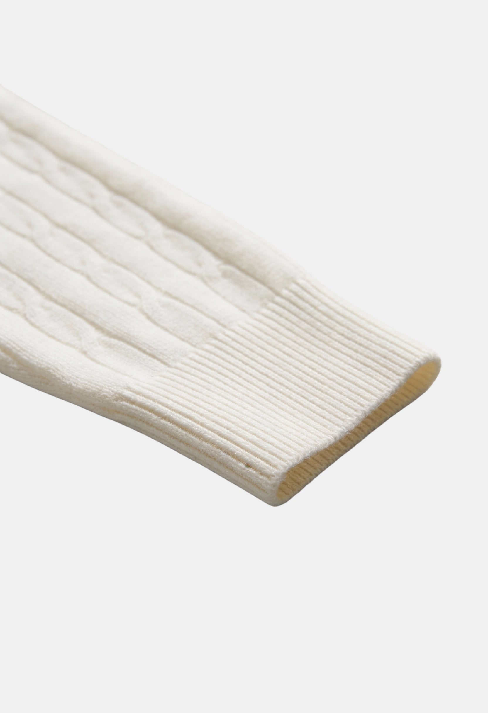 Refined Men’s Cable Knit Turtleneck Jumper