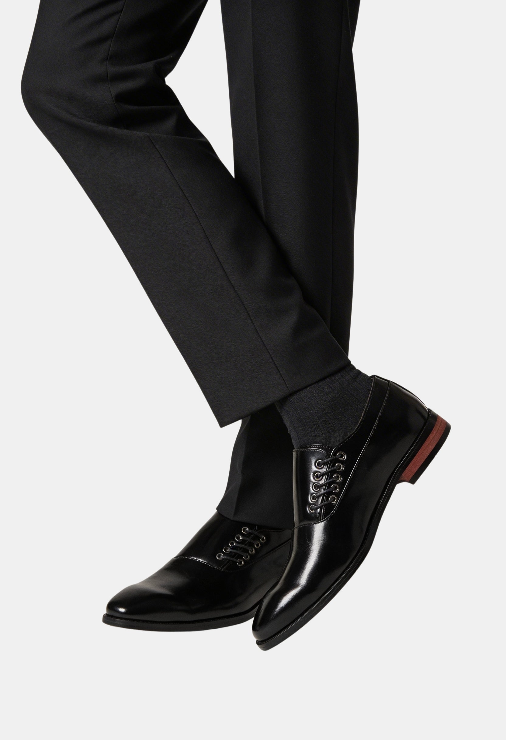 Classic Pointed Toe Oxford Shoes