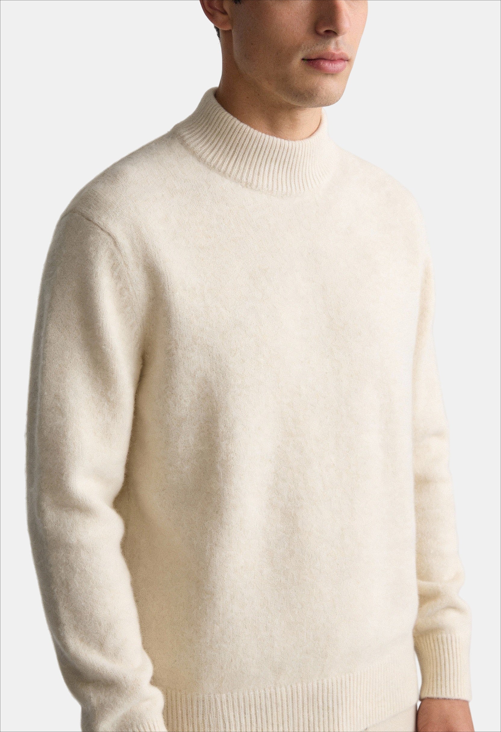 Modern Men’s Crewneck Knit Sweater